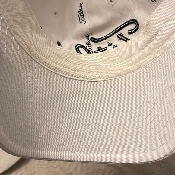 Titleist Golf/Baseball Hat. Adjustable. Off White‎ - Picture 6 of 6